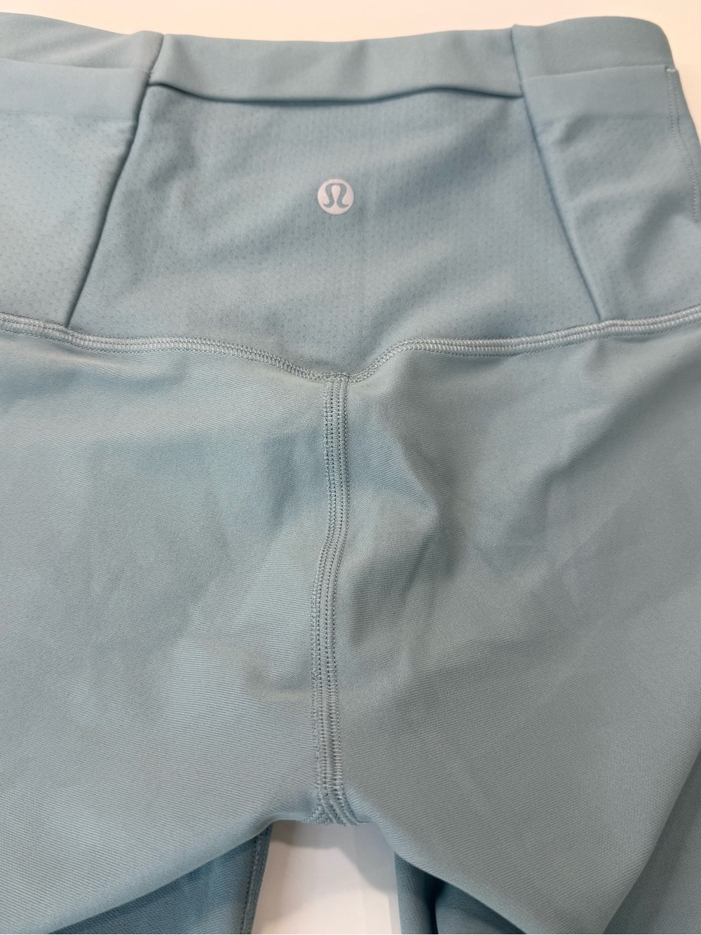 Lululemon Zoned In Tight 27” *Envelope Pocket Leggings Size 4 Blue Cast - Picture 9 of 12
